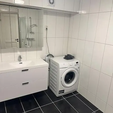 Appartement Stor Og Lys I Hus *